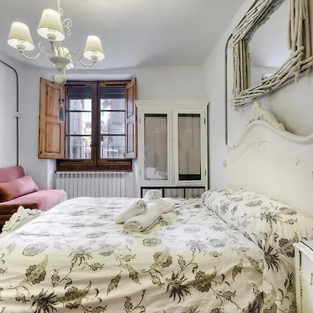 Апартаменты Vivienda Turistica Casa Trigo Хака